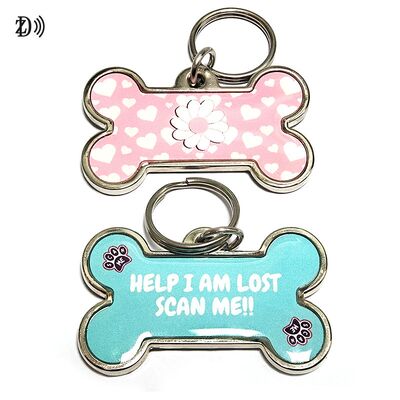 Impressão personalizada à prova d'água 13.56MHz NTAG213 Chave de chave de rastreamento perdido Metal Edge Epoxy Pet ID Tag para identificação de cães e gatos